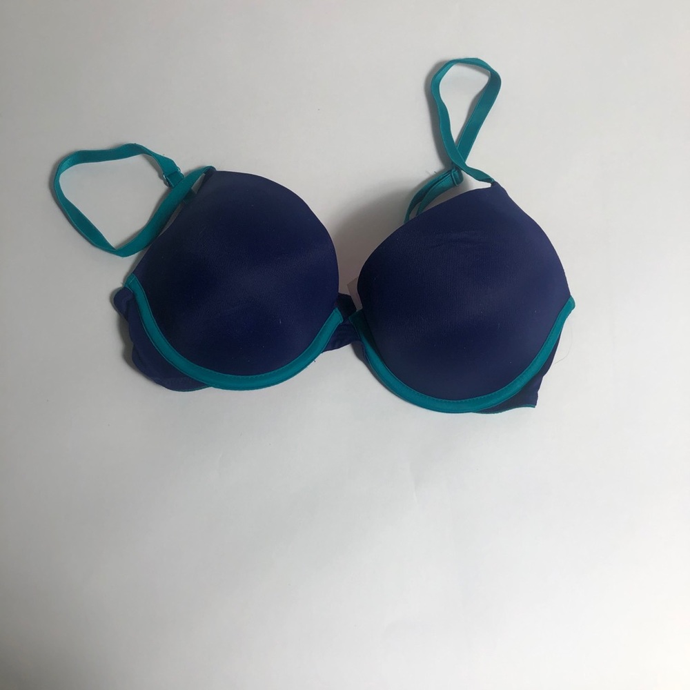Vs pink 32C bra
